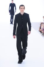 エルメネジルド ゼニア 2016年春夏コレクション - クラシックとモダンが出会う、真夏の饗宴｜写真1