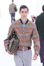 エルメネジルド ゼニア 2016年春夏コレクション - クラシックとモダンが出会う、真夏の饗宴｜写真65