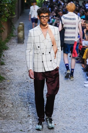 アンドレア ポンピリオ(ANDREA POMPILIO) 2016年春夏メンズコレクション  - 写真25