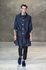 マルニ 2016年春夏メンズコレクション - 70年代の灰汁を抜いたヌーベルキュイジーヌ｜写真39