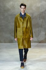 マルニ 2016年春夏メンズコレクション - 70年代の灰汁を抜いたヌーベルキュイジーヌ｜写真48