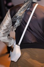 ヴェルサーチ 2016年春夏メンズコレクション - ハードボイルドな男たちの協奏曲｜写真53