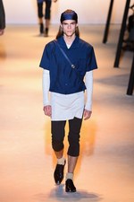 ヴェルサーチ 2016年春夏メンズコレクション - ハードボイルドな男たちの協奏曲｜写真54