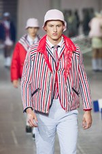 モンクレール ガム・ブルー 2016年春夏コレクション - 上品で男らしい、憧れのボート部選手｜写真40