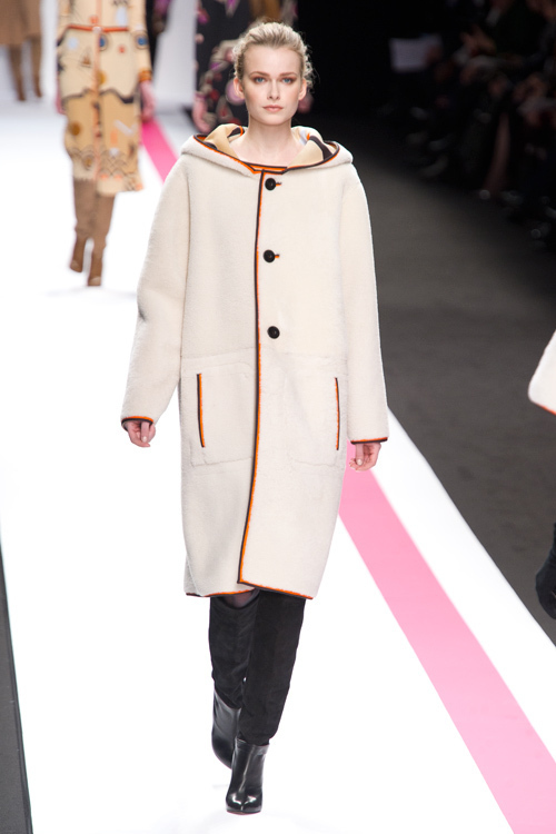 レオナール 2011-12年秋冬<span>コレクション</span> - 写真15