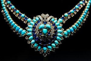 THE ART of BVLGARI アート オブ ブルガリ 130年にわたる