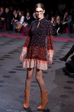 ジャミロクワイがライブで祝福！　15周年を祝うポール＆ジョー(PAUL & JOE)の2011-12年秋冬コレクション｜写真1