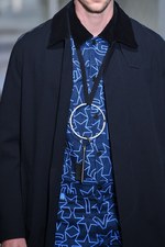 ジバンシィ バイ リカルド ティッシ 2016年春夏メンズコレクション - 縦縞なストリート・モード｜写真49