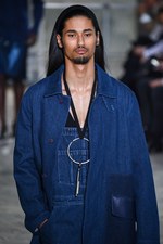 ジバンシィ バイ リカルド ティッシ 2016年春夏メンズコレクション - 縦縞なストリート・モード｜写真65