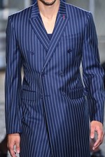 ジバンシィ バイ リカルド ティッシ 2016年春夏メンズコレクション - 縦縞なストリート・モード｜写真70