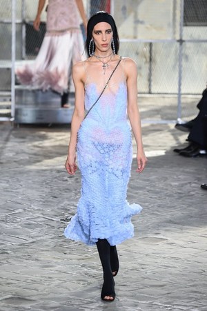 ジバンシィ バイ リカルド ティッシ 2016年春夏メンズコレクション - 縦縞なストリート・モード｜写真18