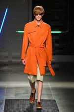 MSGM 2016年春夏メンズコレクション - ストリートアートによる新ニットウェア時代の幕開け｜写真13