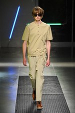 MSGM 2016年春夏メンズコレクション - ストリートアートによる新ニットウェア時代の幕開け｜写真30