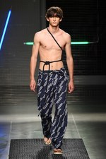 MSGM 2016年春夏メンズコレクション - ストリートアートによる新ニットウェア時代の幕開け｜写真43