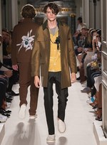 ヴァレンティノ 2016年春夏メンズコレクション - 世界中を旅して生まれた、自由で実用的な価値｜写真24