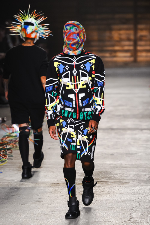 マルセロ・ブロン カウンティ・オブ・ミラン(MARCELO BURLON COUNTY OF MILAN) 2016年春夏メンズコレクション  - 写真76