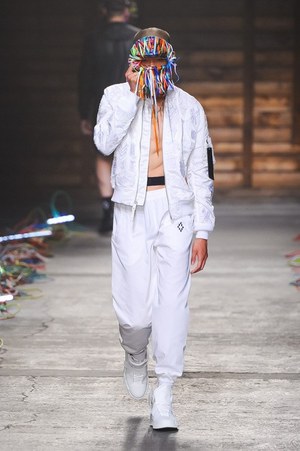 マルセロ・ブロン カウンティ・オブ・ミラン(MARCELO BURLON COUNTY OF MILAN) 2016年春夏メンズコレクション  - 写真14