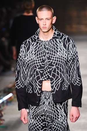 マルセロ・ブロン カウンティ・オブ・ミラン(MARCELO BURLON COUNTY OF MILAN) 2016年春夏メンズコレクション  - 写真45