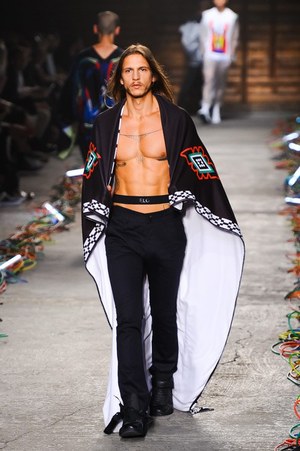 マルセロ・ブロン カウンティ・オブ・ミラン(MARCELO BURLON COUNTY OF MILAN) 2016年春夏メンズコレクション  - 写真72