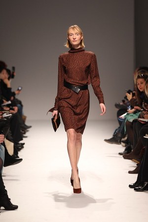 マーティン グラント(MARTIN GRANT) 2011-12年秋冬ウィメンズコレクション  - 写真7