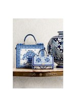 ドルチェ＆ガッバーナ、“マヨリカ陶器”がモチーフのバッグやスニーカーを発売｜写真10