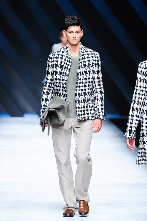 エルマンノ シェルヴィーノ 2016年春夏<span>コレクション</span> - 写真3