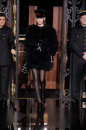 ルイ・ヴィトン(LOUIS VUITTON) 2011-12年秋冬ウィメンズコレクション  - 写真30
