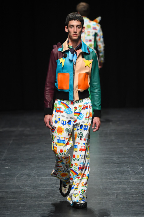 ウォルター ヴァン ベイレンドンク(Walter Van Beirendonck) 2016年春夏メンズコレクション  - 写真41