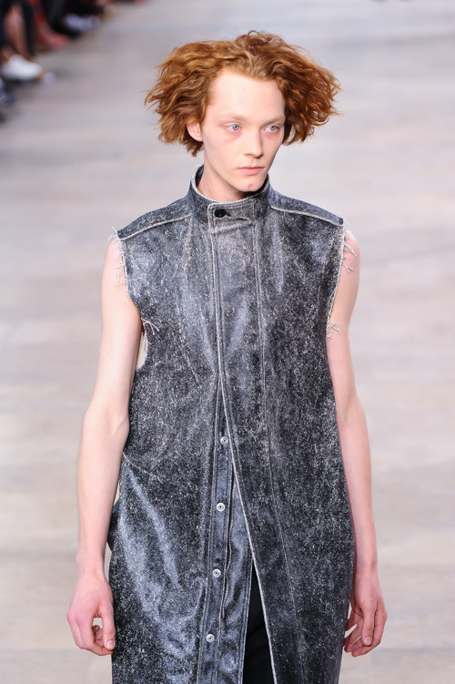 リック・オウエンス(Rick Owens) 2016年春夏メンズコレクション ディテール - 写真1