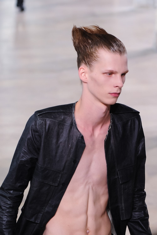 リック・オウエンス(Rick Owens) 2016年春夏メンズコレクション  - 写真37