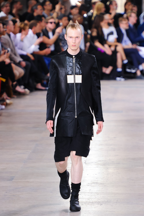 リック・オウエンス(Rick Owens) 2016年春夏メンズコレクション シルエット - 写真24