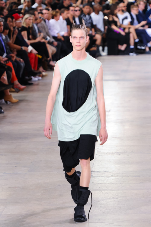 リック・オウエンス(Rick Owens) 2016年春夏メンズコレクション  - 写真53