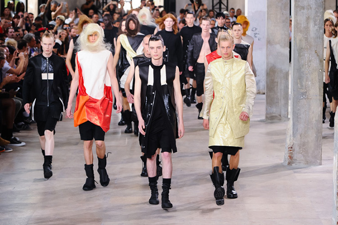 リック・オウエンス(Rick Owens) 2016年春夏メンズコレクション シルエット - 写真40