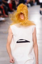 リック・オウエンス 2016年春夏メンズコレクション - リックが考える男らしさの定義｜写真43