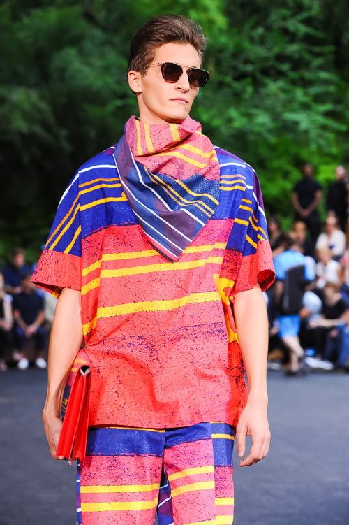 イッセイ ミヤケ メン(ISSEY MIYAKE MEN) 2016年春夏メンズコレクション ディテール - 写真34