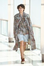 カラー(kolor) 2016年春夏メンズコレクション - 戦争に行けない戦闘服｜写真1