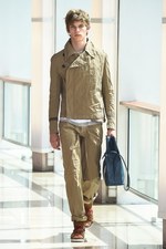 カラー(kolor) 2016年春夏メンズコレクション - 戦争に行けない戦闘服｜写真11