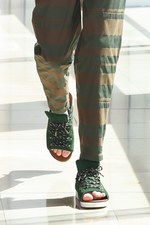 カラー(kolor) 2016年春夏メンズコレクション - 戦争に行けない戦闘服｜写真20