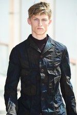 カラー(kolor) 2016年春夏メンズコレクション - 戦争に行けない戦闘服｜写真39