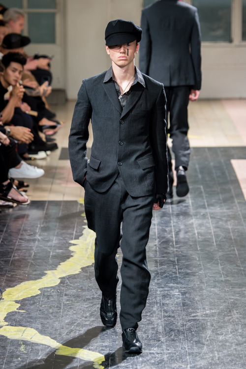 ヨウジヤマモト(Yohji Yamamoto) 2016年春夏メンズコレクション シルエット - 写真20