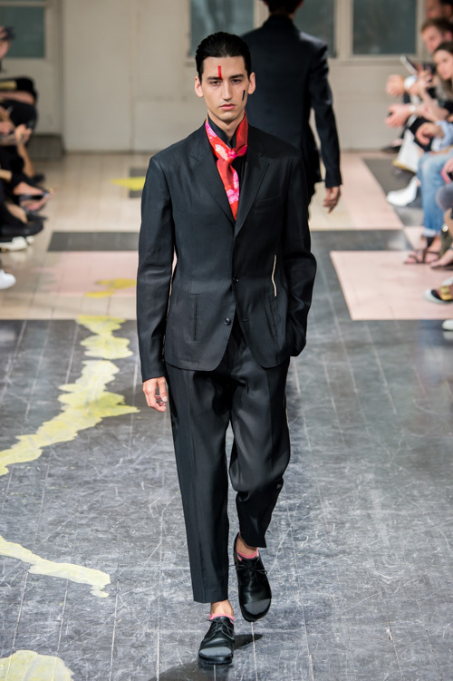 ヨウジヤマモト(Yohji Yamamoto) 2016年春夏メンズコレクション  - 写真56