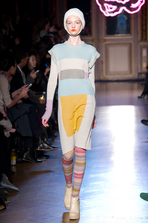 ツモリチサト(TSUMORI CHISATO) 2011-12年秋冬ウィメンズコレクション シルエット - 写真2