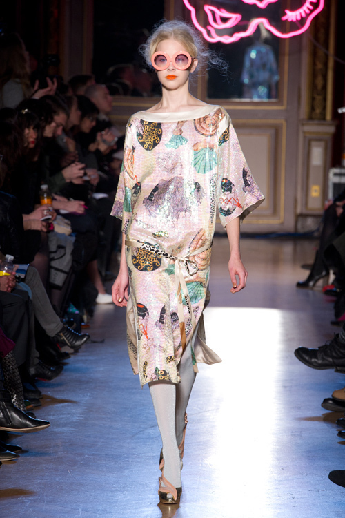 ツモリチサト(TSUMORI CHISATO) 2011-12年秋冬ウィメンズコレクション シルエット - 写真32