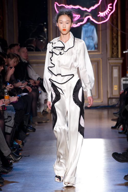 ツモリチサト(TSUMORI CHISATO) 2011-12年秋冬ウィメンズコレクション シルエット - 写真42