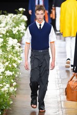 ディオール オム 2016年夏コレクション - 都会派ミリタリー｜写真51