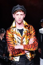 クリスチャン ダダ 2016年春夏コレクション - 若きバイク乗りの無骨さとピュアさ｜写真2