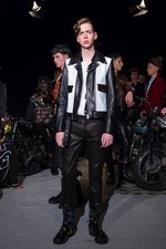 クリスチャン ダダ 2016年春夏コレクション - 若きバイク乗りの無骨さとピュアさ｜写真30