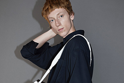 2016年春夏パリコレクション｜アクネ ストゥディオズ 2016年春夏メンズコレクション - 潮風でかき消す70年代パンクの匂い