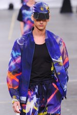 Y-3 2016年春夏コレクション - 3本線への回帰と進化｜写真88