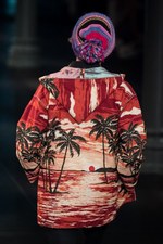 サンローラン 2016年春夏メンズコレクション - 西海岸グランジロックの歴史｜写真100